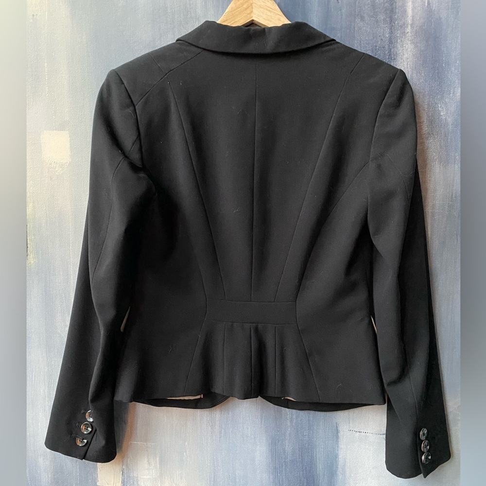 H&M Classic Black Cropped Fitted Blazer Size 6 - Picture 5 of 10